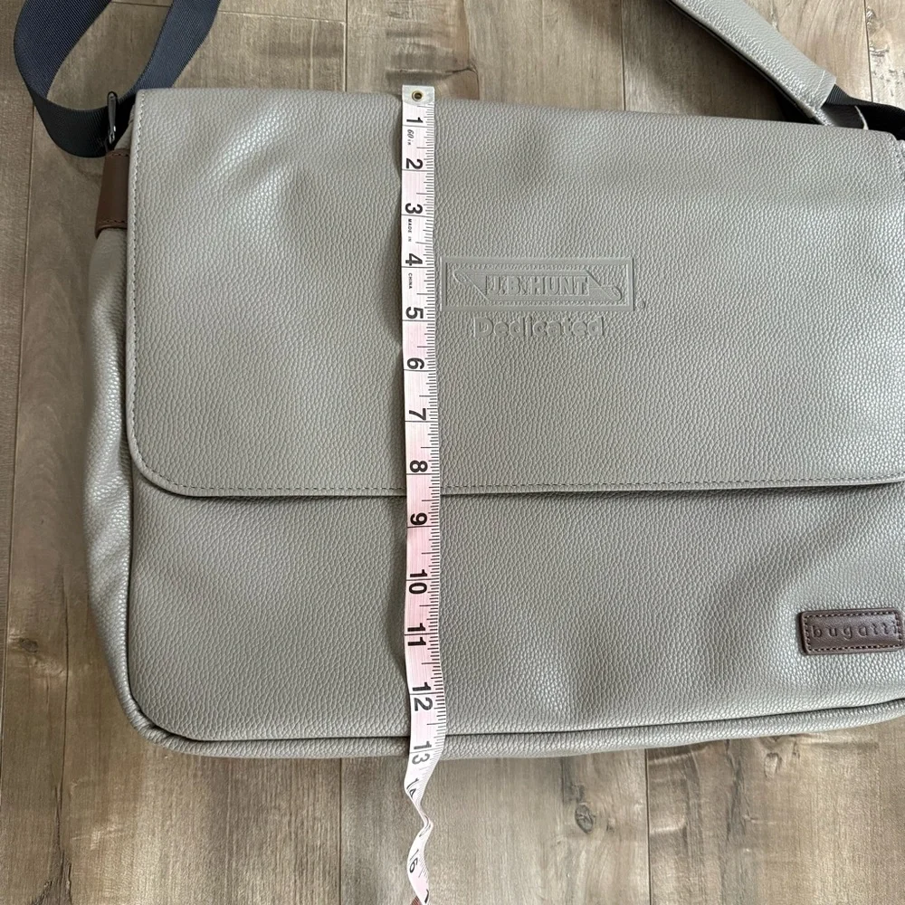 NEW Bugatti Computer Bag‎ Messenger Crossbody Briefcase JB Hunt Pebbled Taupe